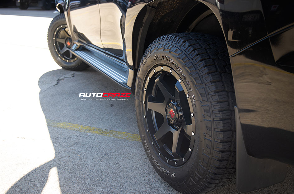 MITSUBISHI PAJERO NOMAD PROSECUTOR MATTE BLACK