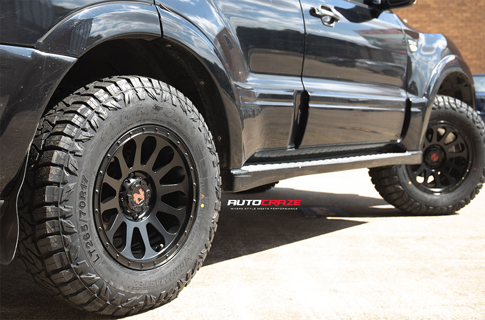 MITSUBISHI PAJERO NOMAD VICTIM MATTE BLACK