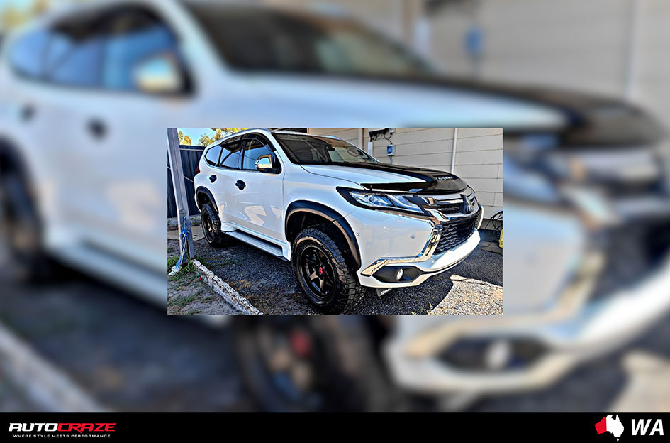 MITSUBISHI PAJERO NOMAD PROSECUTOR MATTE BLACK 