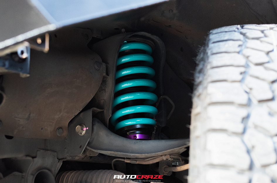 MITSUBISHI PAJERO SPORT CSA THUNDER CSA-X SATIN GRAPHITE BLACK LIP