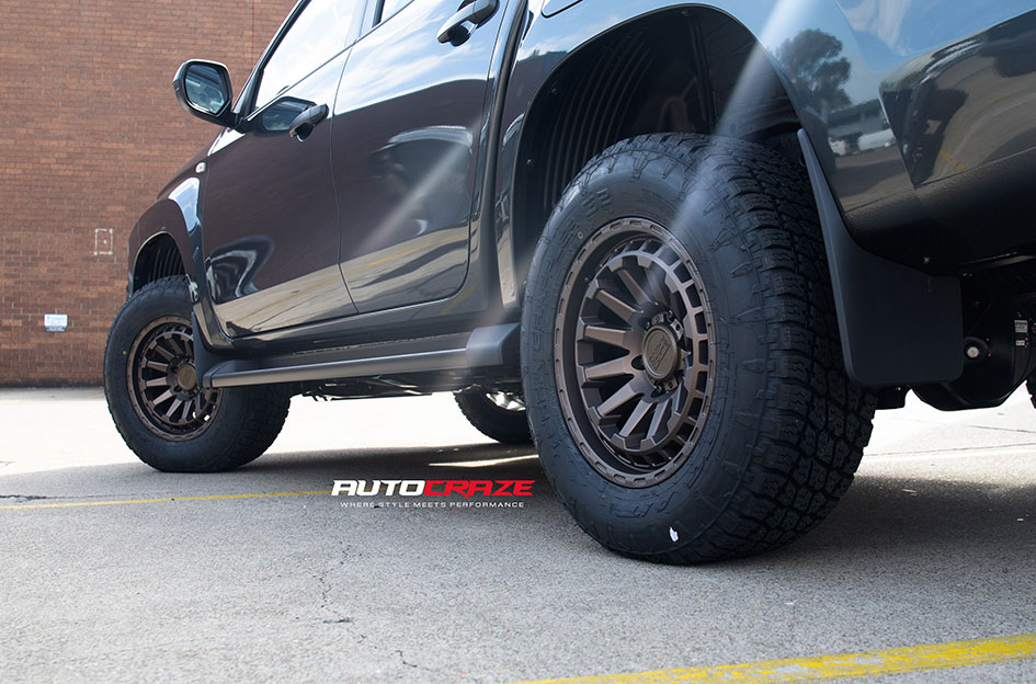 MITSUBISHI TRITON BLACK RHINO RAID BRONZE 