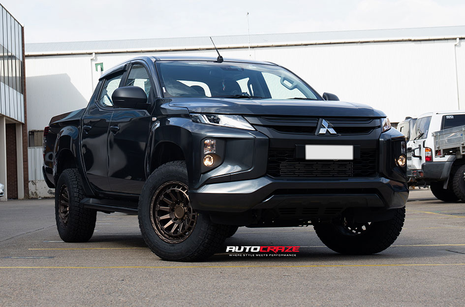 MITSUBISHI TRITON BLACK RHINO RAID BRONZE 