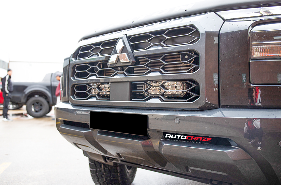 MITSUBISHI TRITON BLACK RHINO RAID MATTE BLACK 