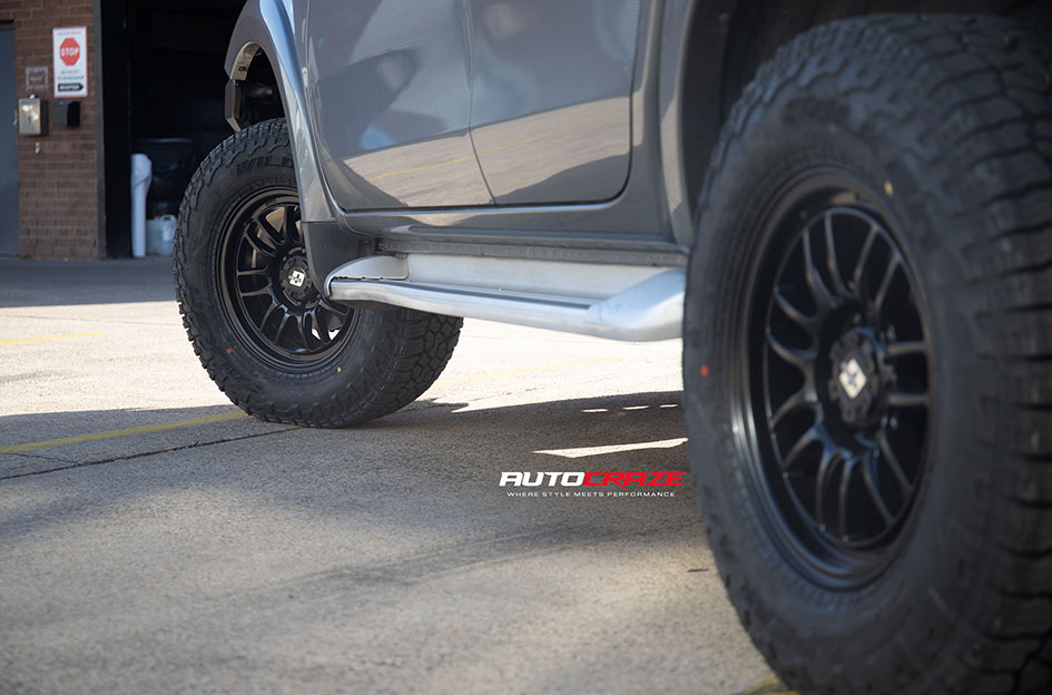 MITSUBISHI TRITON DIESEL MIAMI MATT BLACK