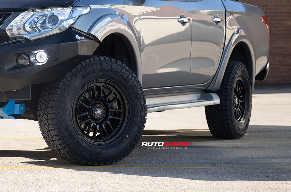 MITSUBISHI TRITON DIESEL MIAMI MATT BLACK
