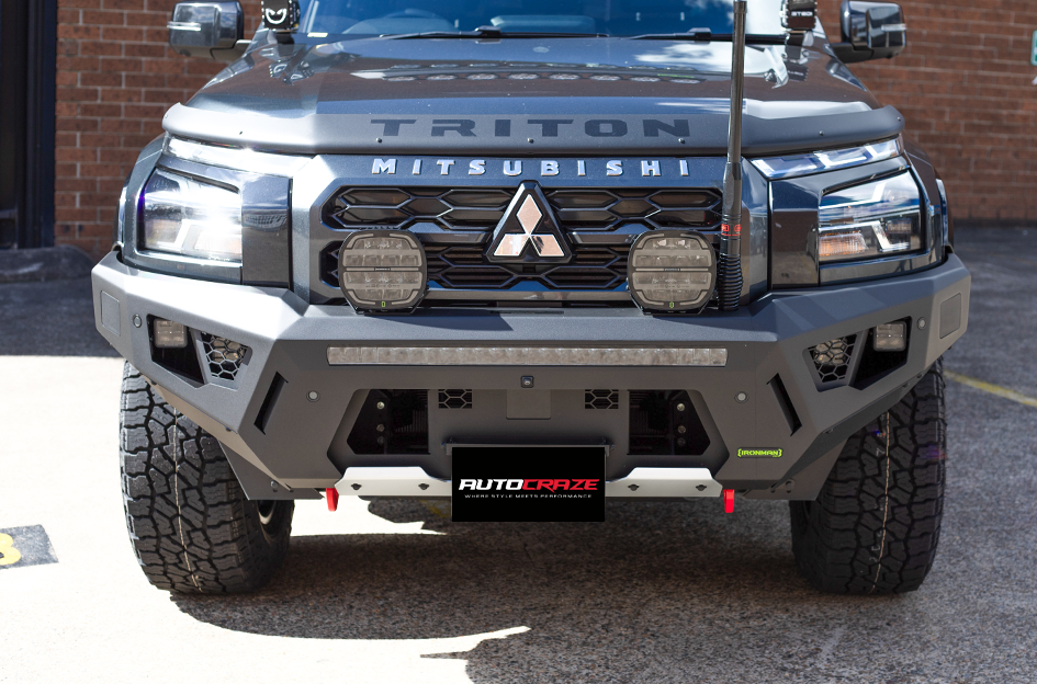 MITSUBISHI TRITON DIRTY LIFE DT-4 GLOSS METALLIC GRAPHITE