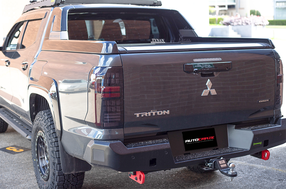 MITSUBISHI TRITON DIRTY LIFE DT-4 GLOSS METALLIC GRAPHITE