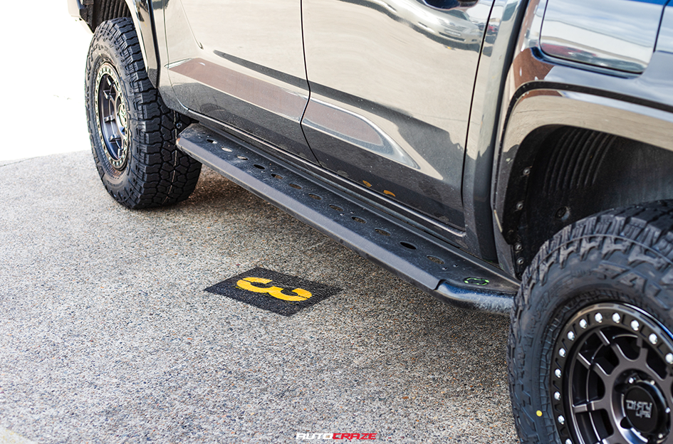 MITSUBISHI TRITON DIRTY LIFE DT-4 GLOSS METALLIC GRAPHITE