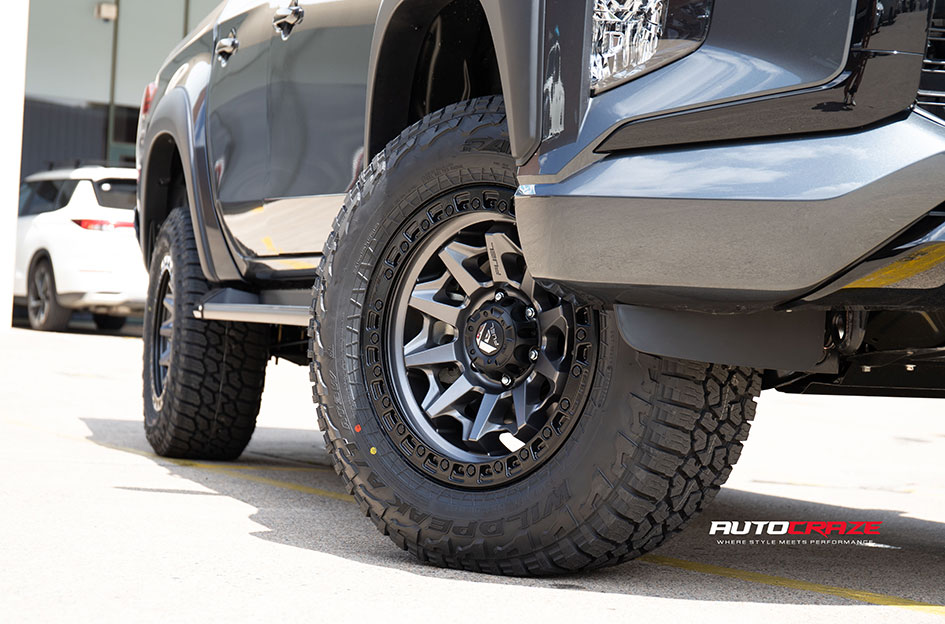 MITSUBISHI TRITON FUEL COVERT MATTE GUN METAL BLACK RING