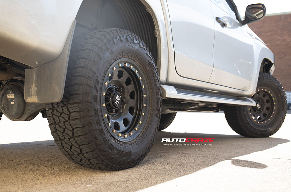 MITSUBISHI TRITON KING D-LOCKER BLACK