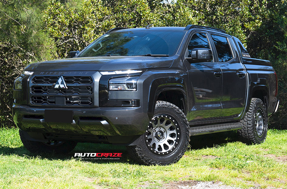 MITSUBISHI TRITON MV FUEL VECTOR MATTE GUN METAL