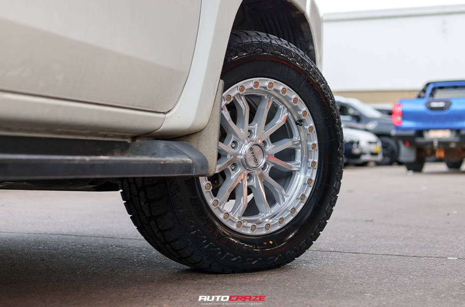 MITSUBISHI TRITON NOMAD N133 SILVER MACHINED FACE