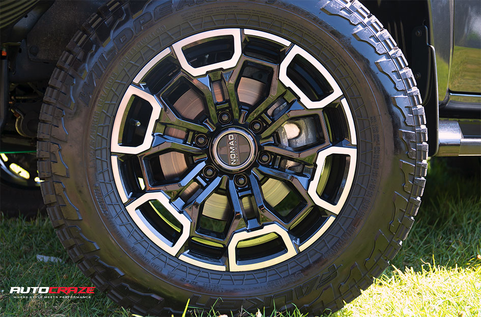 Mitsubishi Triton Nomad N162 Wheels Gloss Black Dark Tint