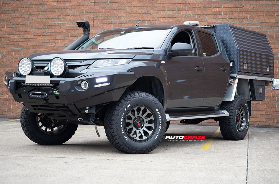 MITSUBISHI TRITON NOMAD VICTIM GUN METAL BLACK RING