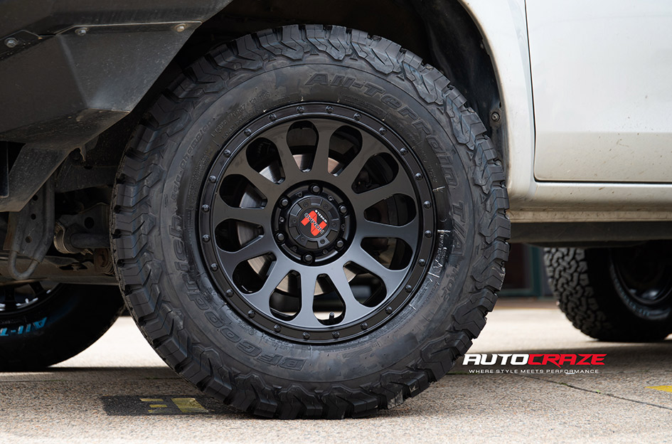 MITSUBISHI TRITON NOMAD VICTIM MATTE BLACK 