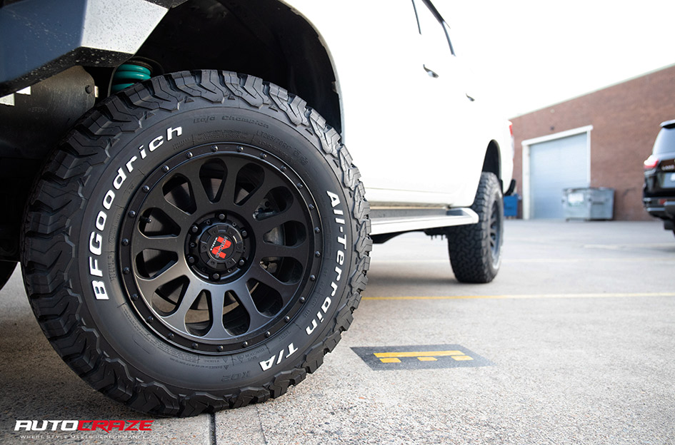 MITSUBISHI TRITON NOMAD VICTIM MATTE BLACK 
