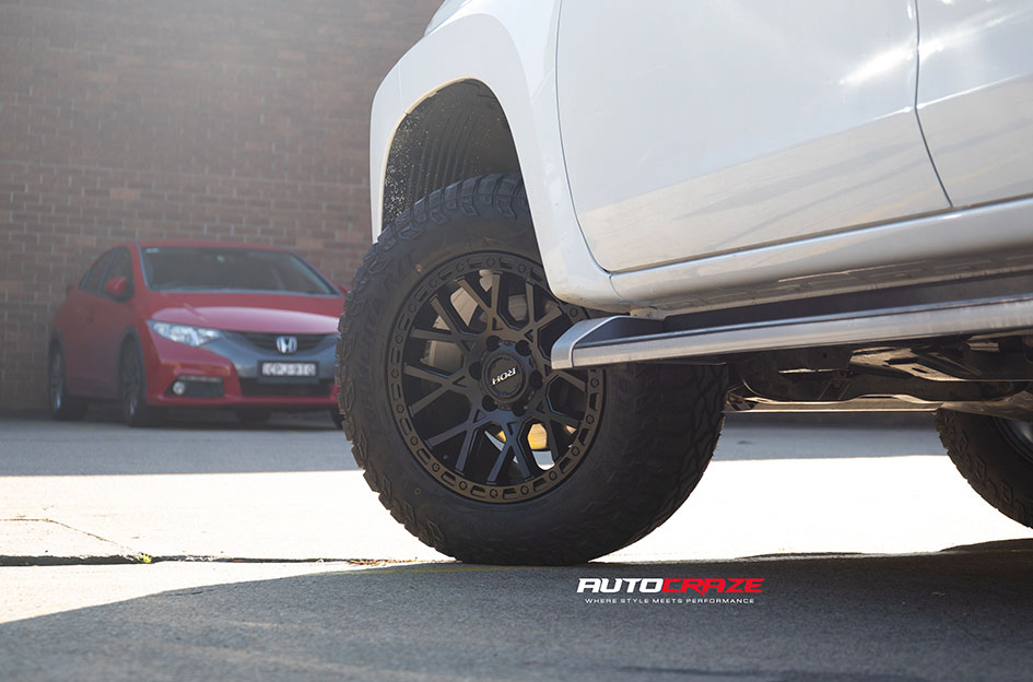 MITSUBISHI TRITON ROH CRAWLER MATT BLACK 