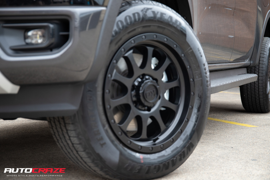 FORD RANGER NEXT-GEN KING HURRICANE SATIN BLACK