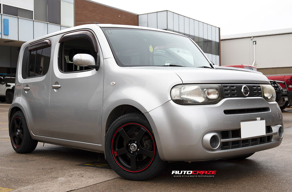 NISSAN CUBE MOTEGI MR116 MATTE BLACK RED STRIPE