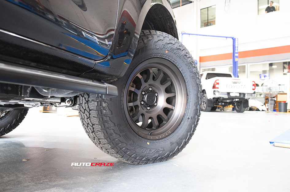 NISSAN NAVARA BLACK RHINO RAPID MATTE BLACK 