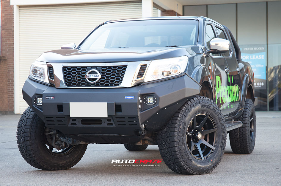 NISSAN NAVARA DIESEL AVALANCHE MATT BLACK