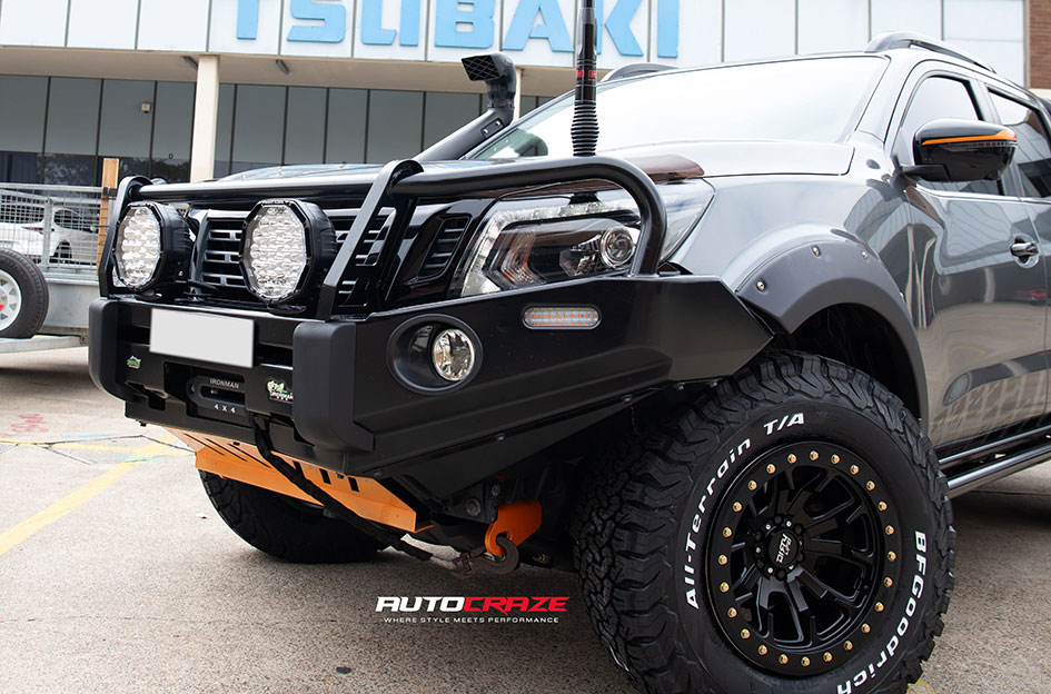 NISSAN NAVARA DIRTY LIFE DT1 MATTE BLACK