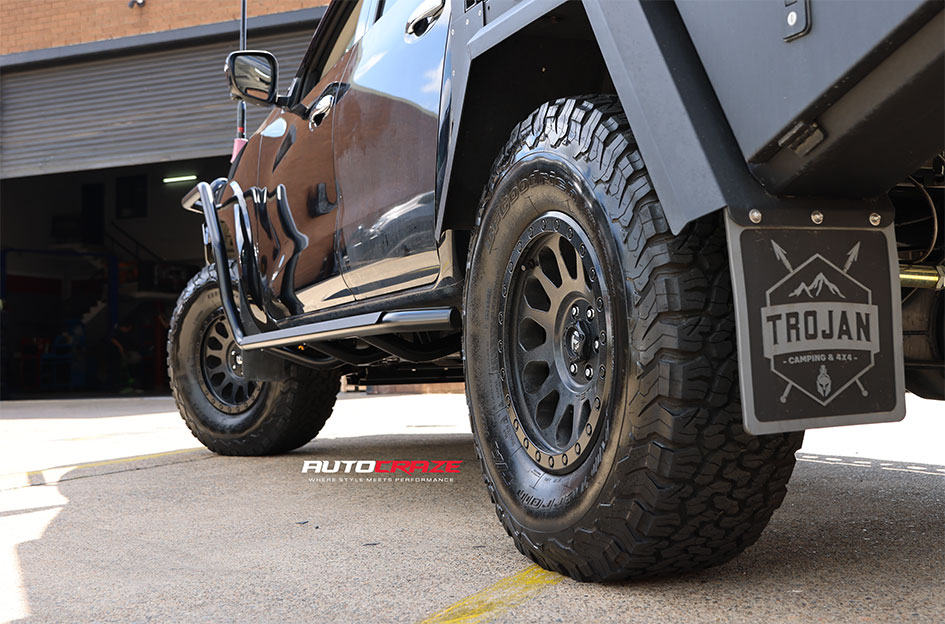 NISSAN NAVARA FUEL VECTOR MATTE BLACK