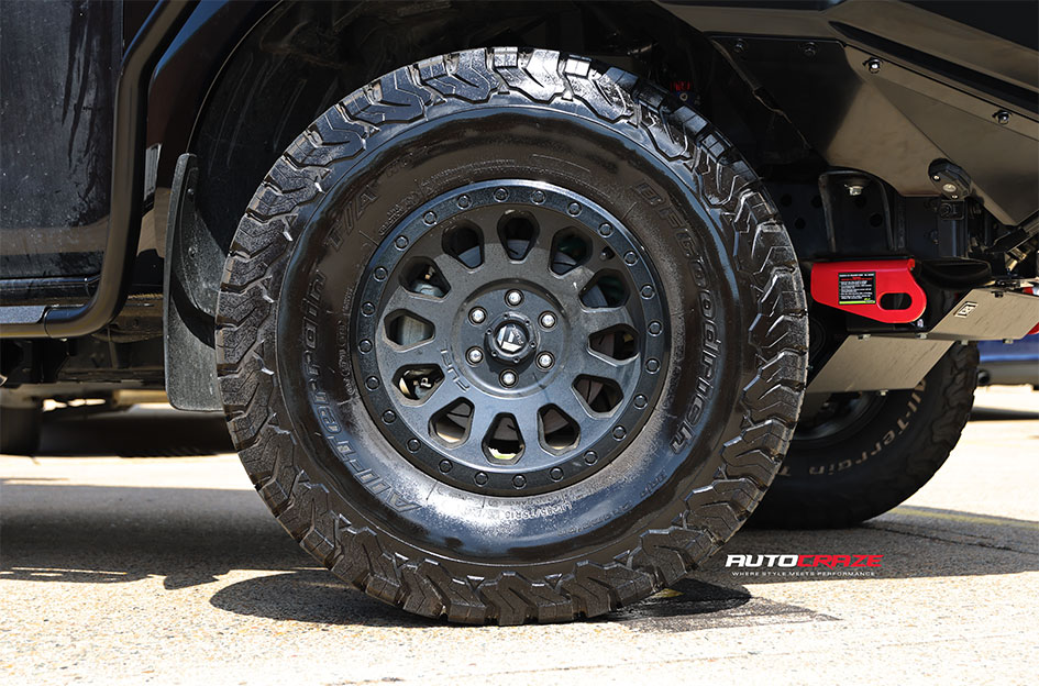 NISSAN NAVARA FUEL VECTOR MATTE BLACK