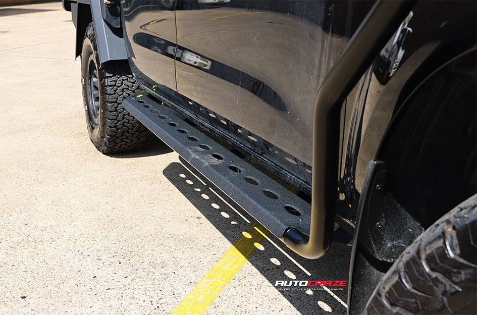 NISSAN NAVARA FUEL VECTOR MATTE BLACK