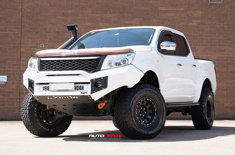 NISSAN NAVARA KING D-LOCKER BLACK 