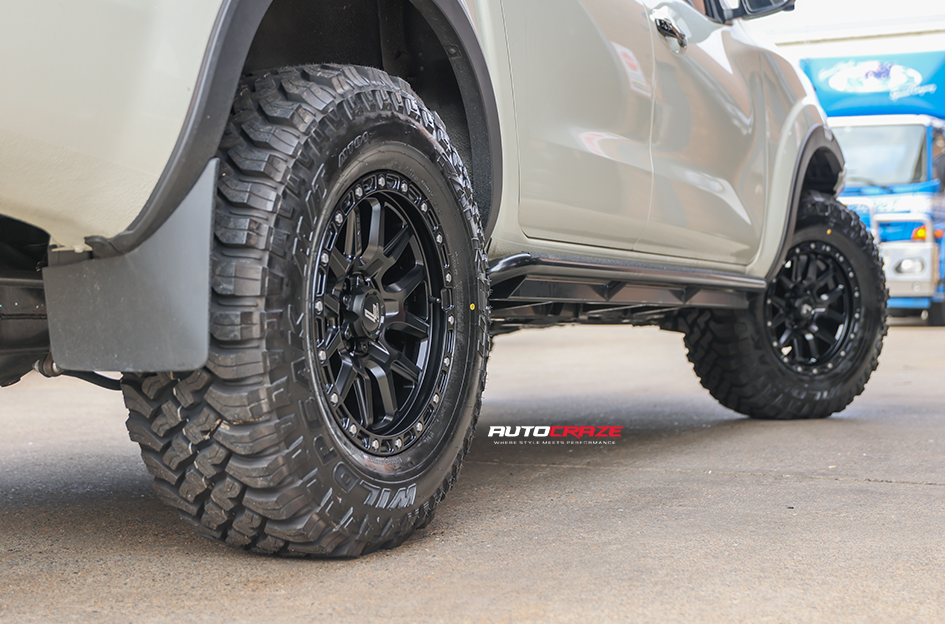 NISSAN NAVARA LENSO MARVEL SATIN BLACK