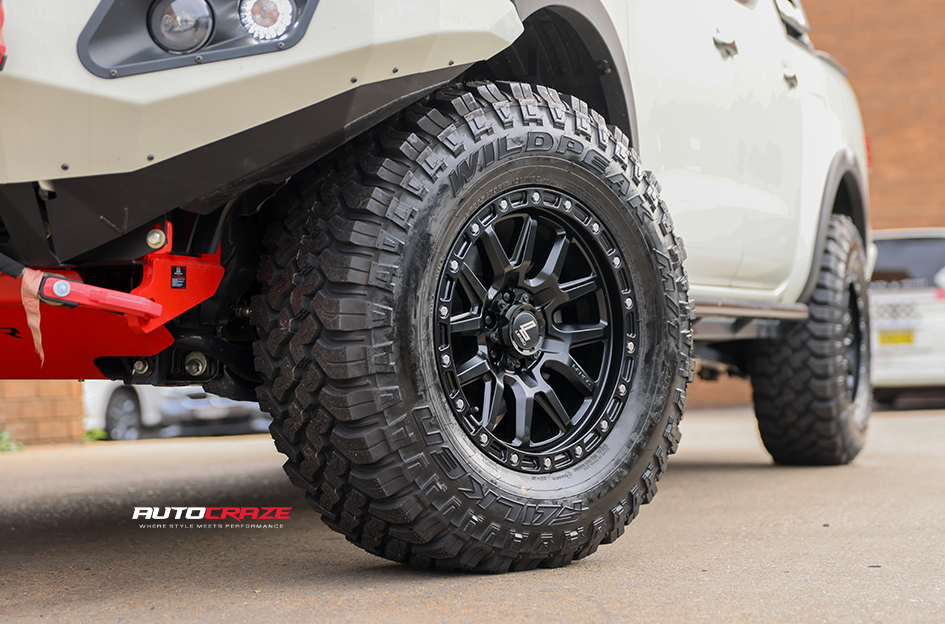 NISSAN NAVARA LENSO MARVEL SATIN BLACK