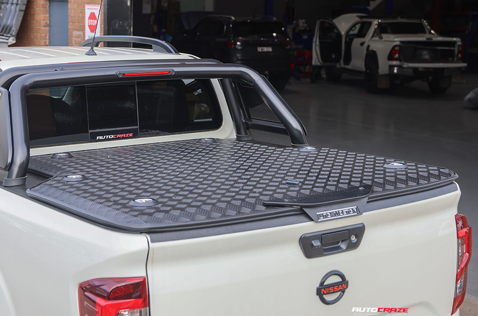 NISSAN NAVARA LENSO MARVEL SATIN BLACK