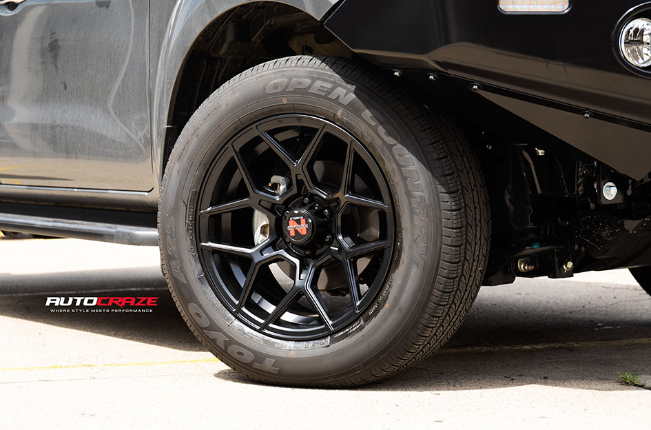 NISSAN NAVARA NOMAD SABBATH MATTE BLACK