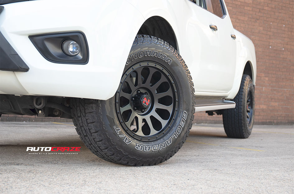 NISSAN NAVARA NOMAD VICTIM MATTE BLACK 