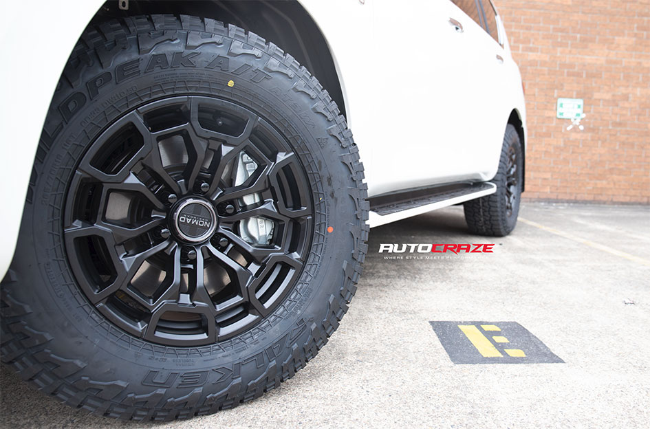 NISSAN PATROL NOMAD N162 SATIN BLACK