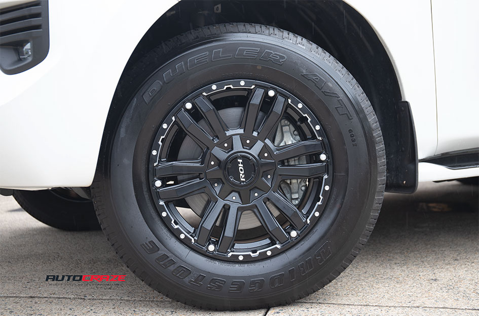 NISSAN PATROL Y62 ROH VAPOUR MATT BLACK / SILVER BOLTS
