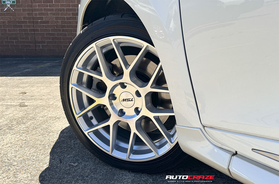 RENAULT CLIO TSW LASARTHE GLOSS SILVER MACHINED 