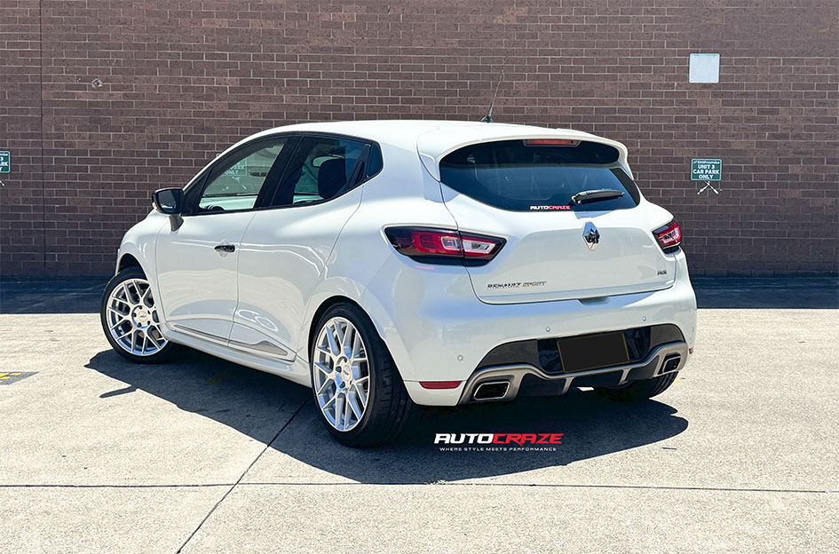 RENAULT CLIO TSW LASARTHE GLOSS SILVER MACHINED 