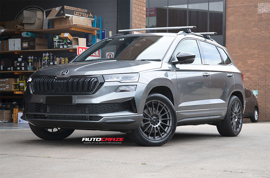 SKODA KAROQ KONIG RENNFORM MATTE GREY