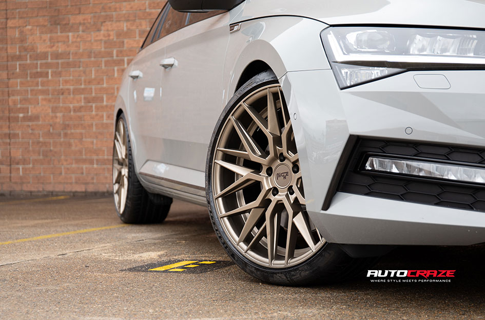SKODA SUPERB NICHE GAMMA BRONZE