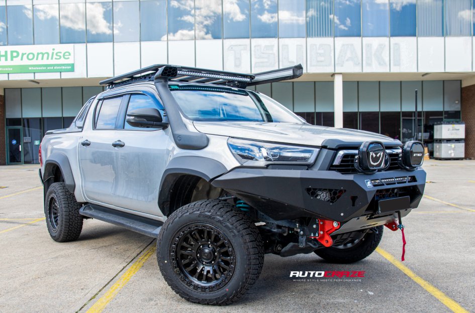 TOYOTA HILUX N80 FWD FUEL RINCON MATTE BLACK