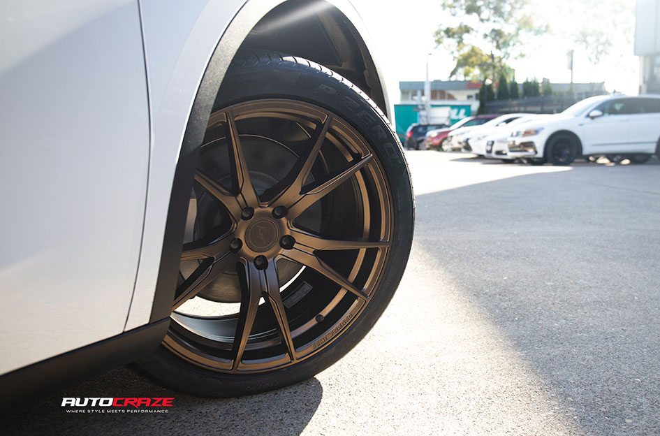 TESLA MODEL Y KOYA SF06 GLOSS BRONZE