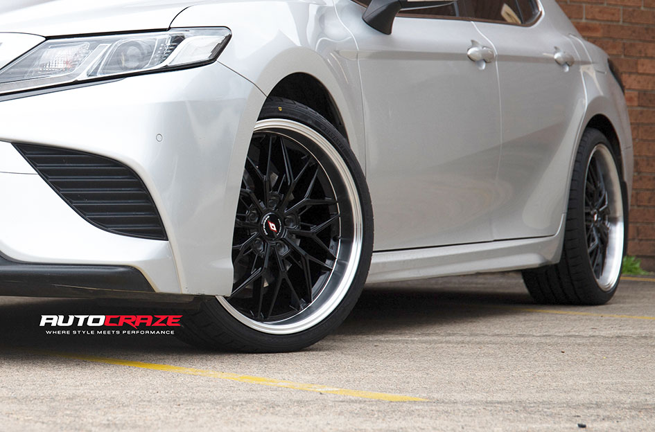 TOYOTA CAMRY INFORGED KIKI5588 BLACK POLISHED LIP