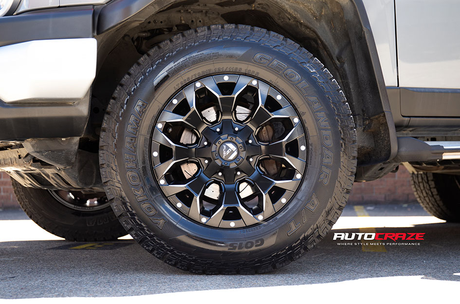 TOYOTA FJ CRUISER FUEL ASSAULT MATTE BLACK MILLED 