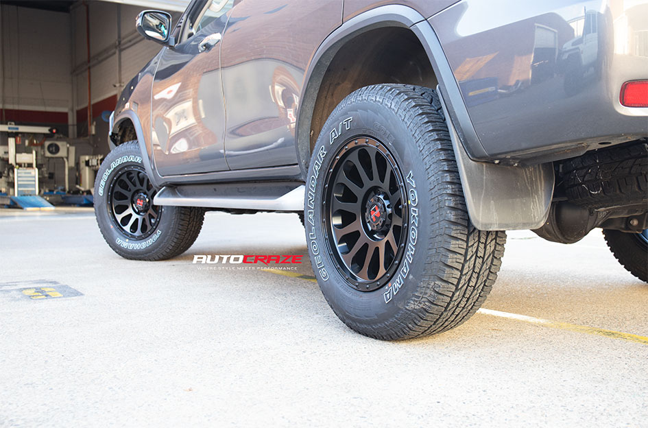 TOYOTA FORTUNER NOMAD VICTIM MATTE BLACK