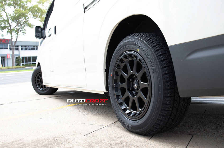 TOYOTA HIACE CSA RECOIL CSA-X SATIN BLACK