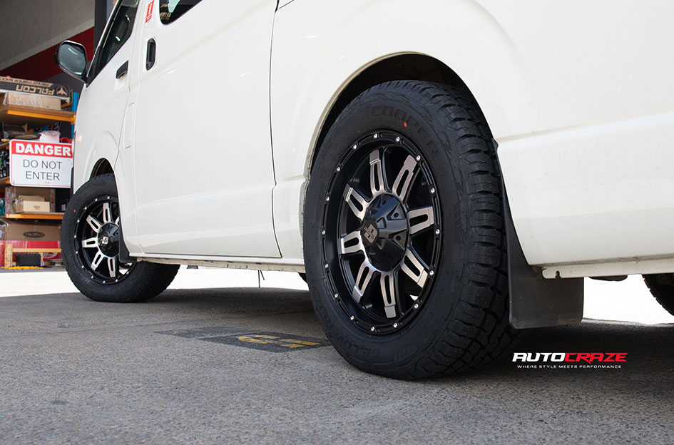TOYOTA HIACE DIESEL RENEGADE V2 BLACK MACHINED