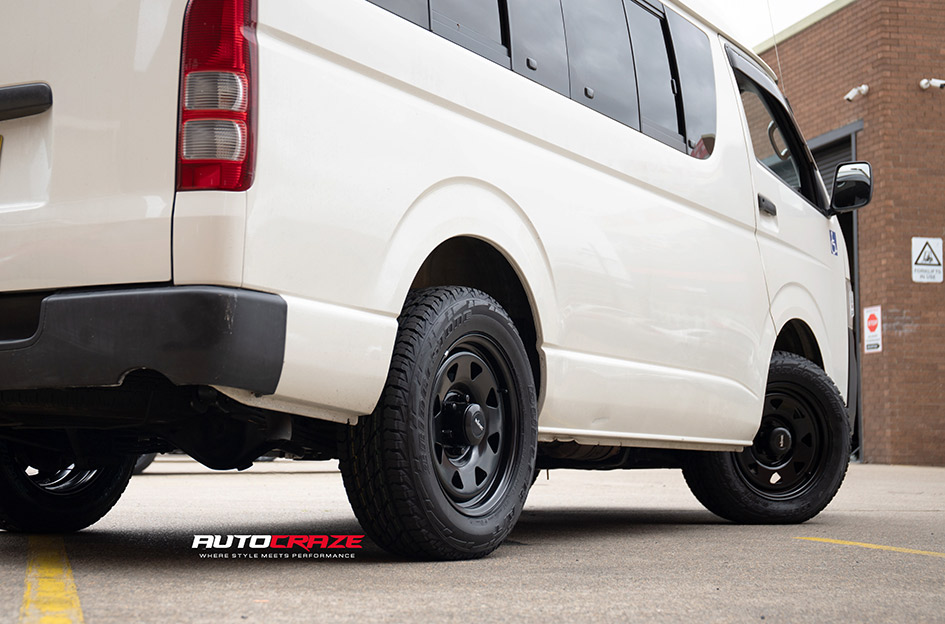 TOYOTA HIACE KING TERRA SATIN BLACK 