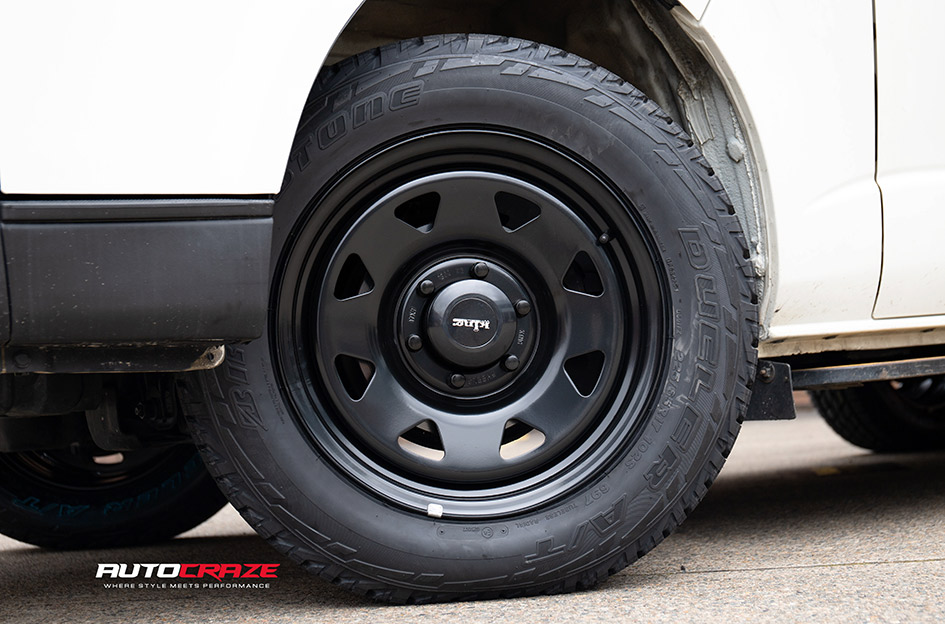 TOYOTA HIACE KING TERRA SATIN BLACK 